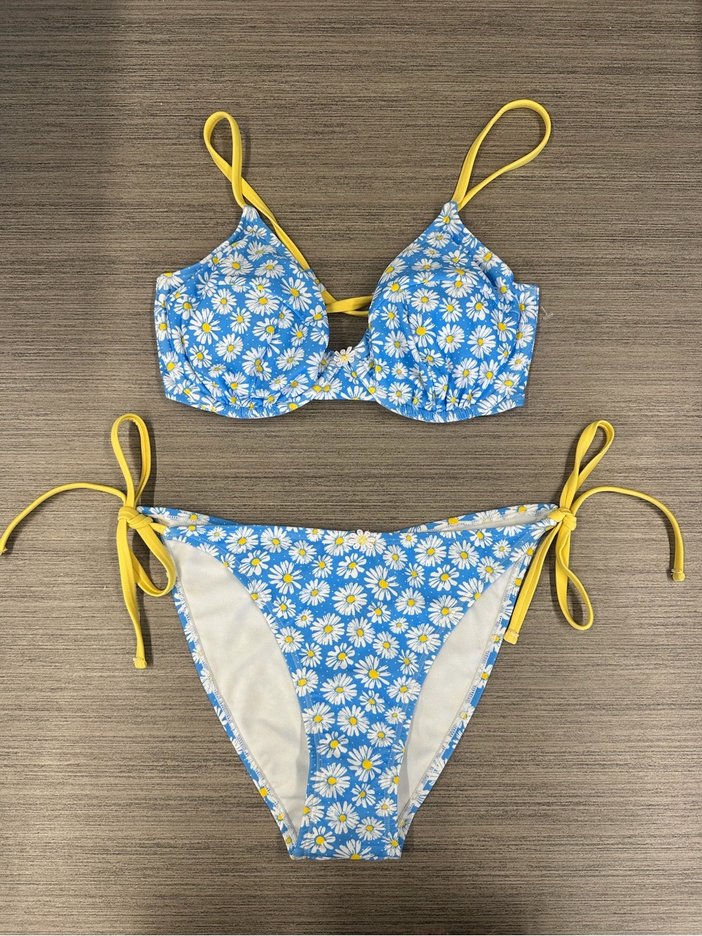 Daisy Bikini Set